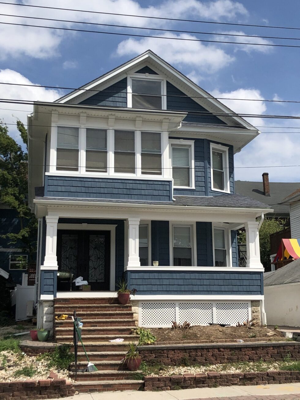 Regatta Blue Shake & Vinyl Siding Installation - Staten Island, New York