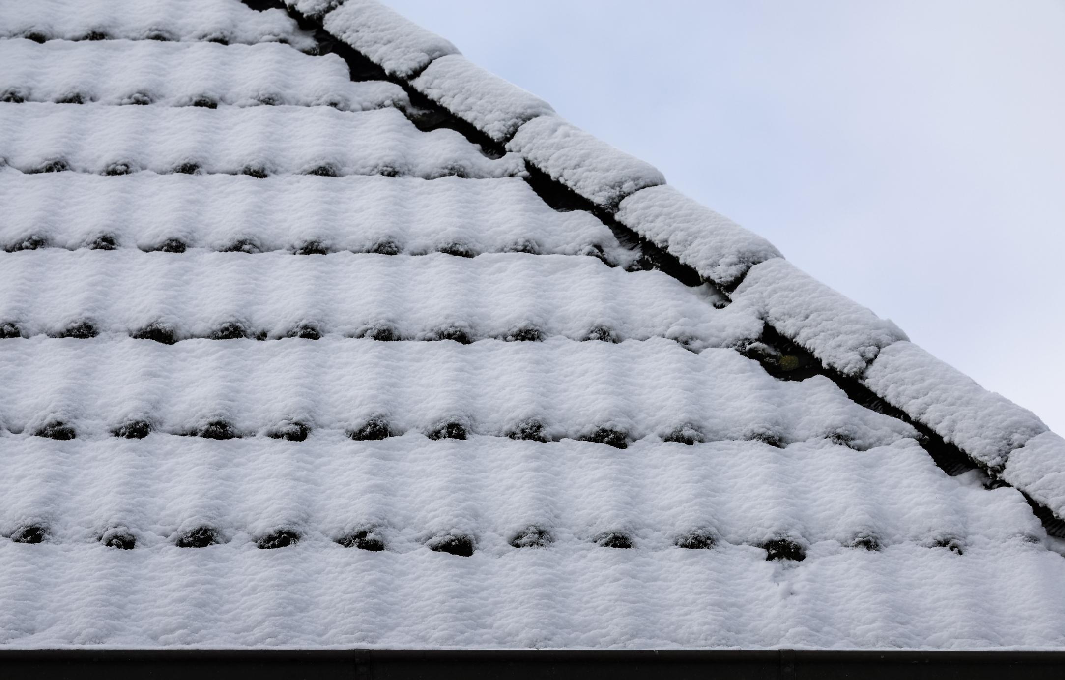 New Roof or Expert Repairs - B&B Siding