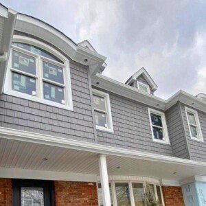 Vinyl Shake Siding in the color Charcoal Gray with White Trim